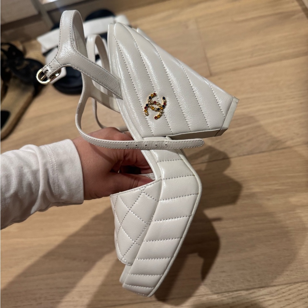 CHANEL Cream Quilted Platform Sandals - Picture 3 of 6